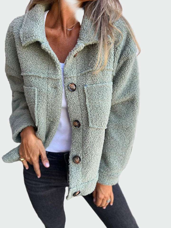 Elegant and Warm Coat for Autumn