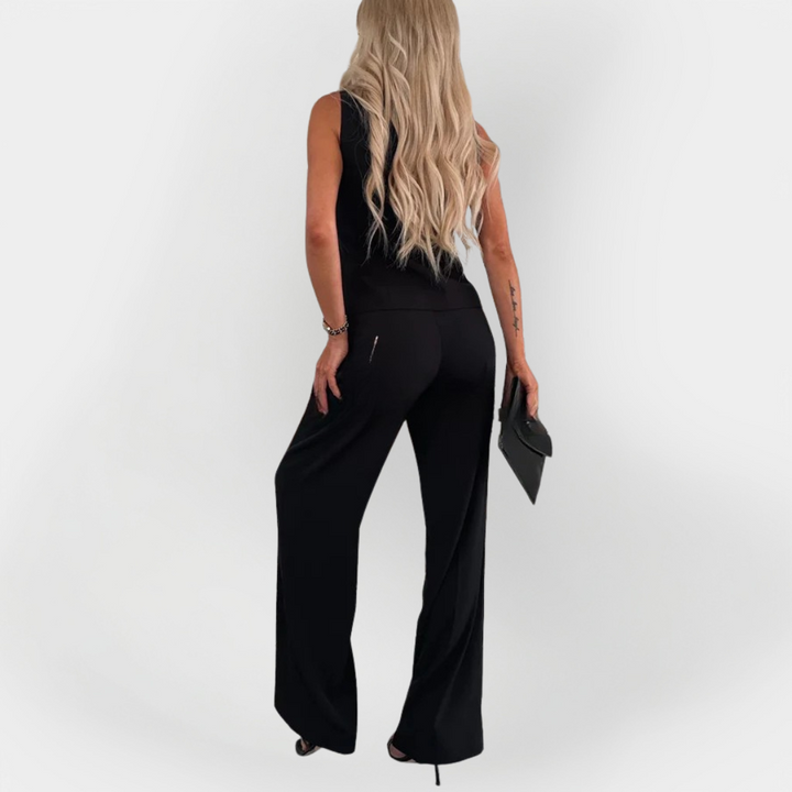 Elegant Trouser Set with Sleeveless Top