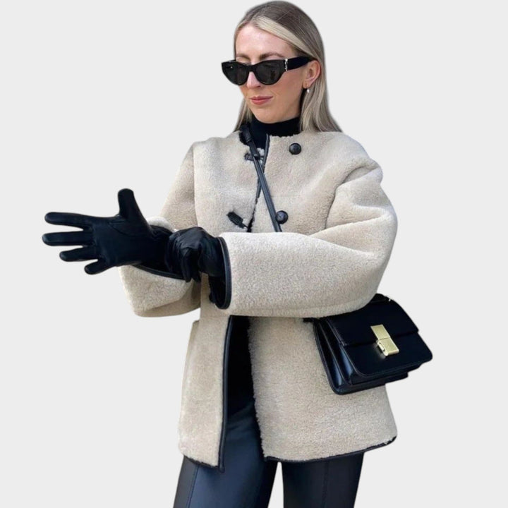 Women’s Faux-Fur Coat Cropped Pocket Detail