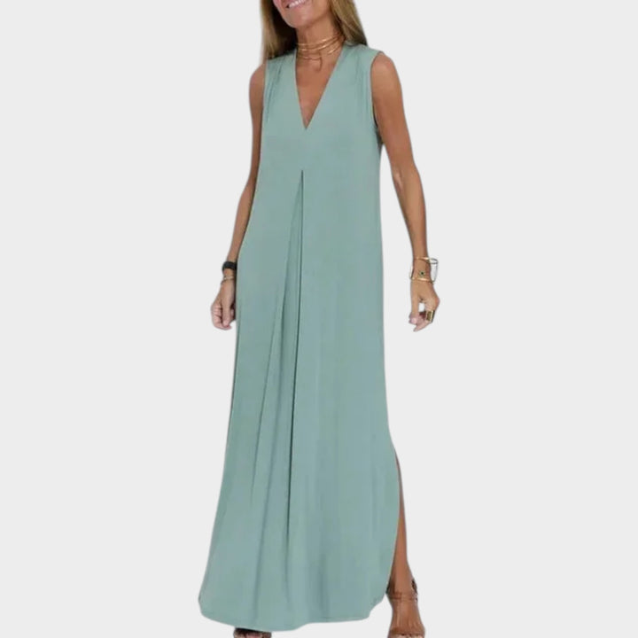 Relaxed V-Neck Maxi Dress
