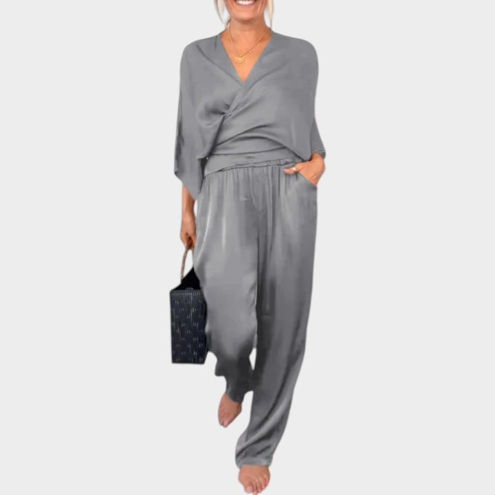 Effortless Chic Relaxed Two-Piece Set