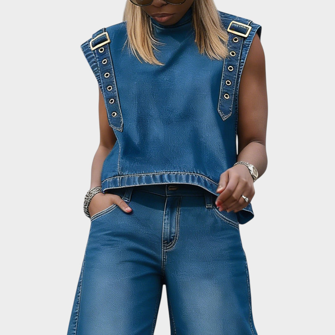 Buckle Detail Barrel Leg Jeans