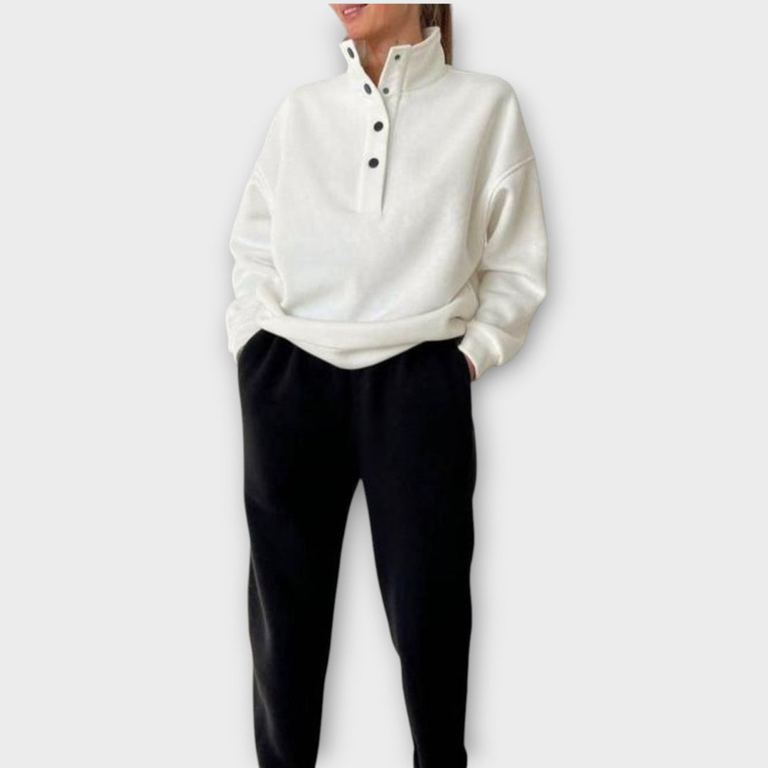 Relaxed Half-Button Lounge Set