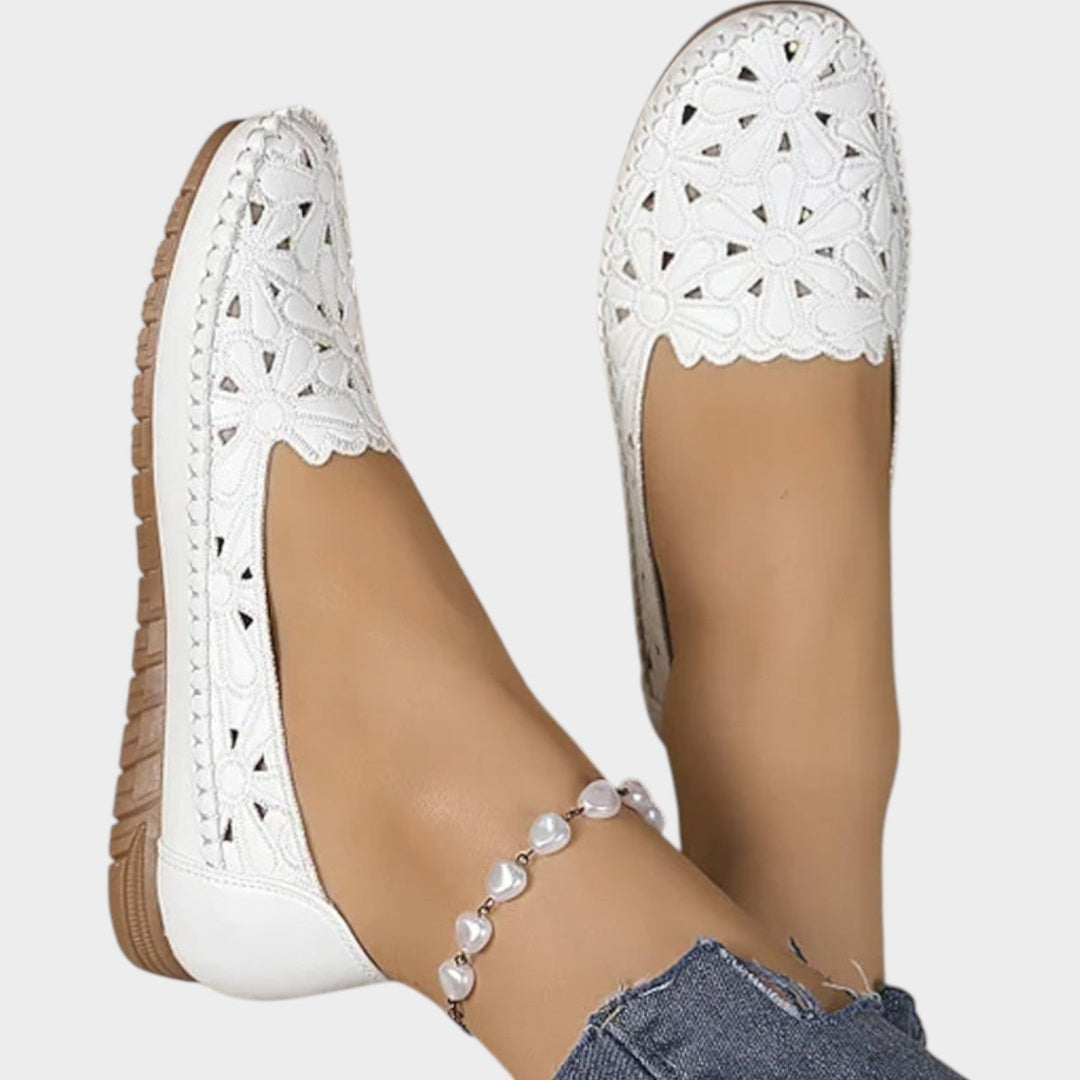 Elegant Floral Cutout Flats